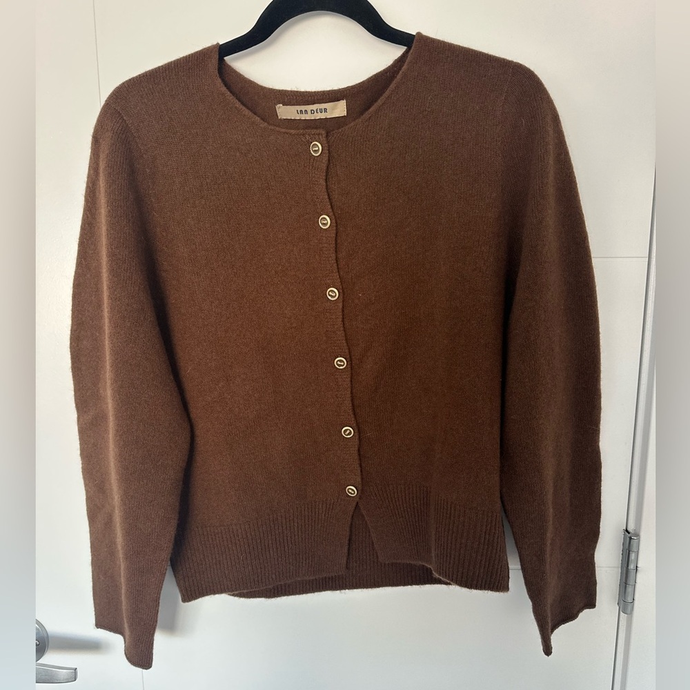 Ian Deur 100% Wool Cardigan Button Front Sweater Cozy Classic